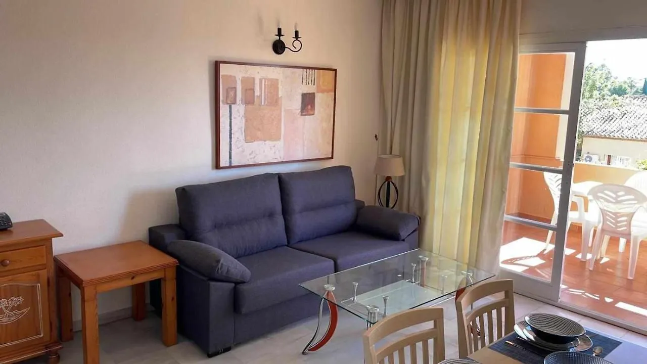 Pool View Grangefield Oasis Club L5 Apartment Malaga