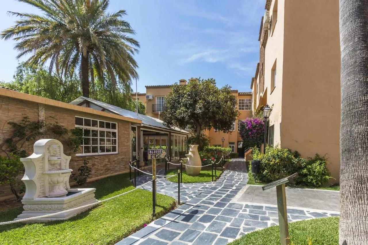 Pool View Grangefield Oasis Club L5 Apartment Malaga